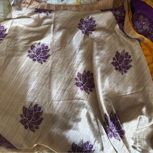 Earthbound saree wrap skirts never worn 
Size L-XXL